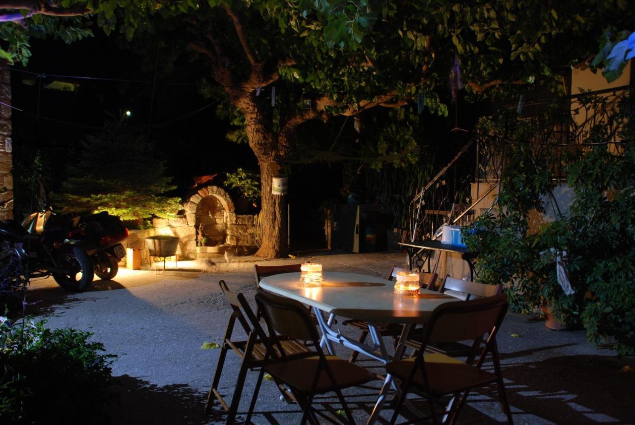 "The Stone" Apartman Agios Vlasios  Kültér fotó