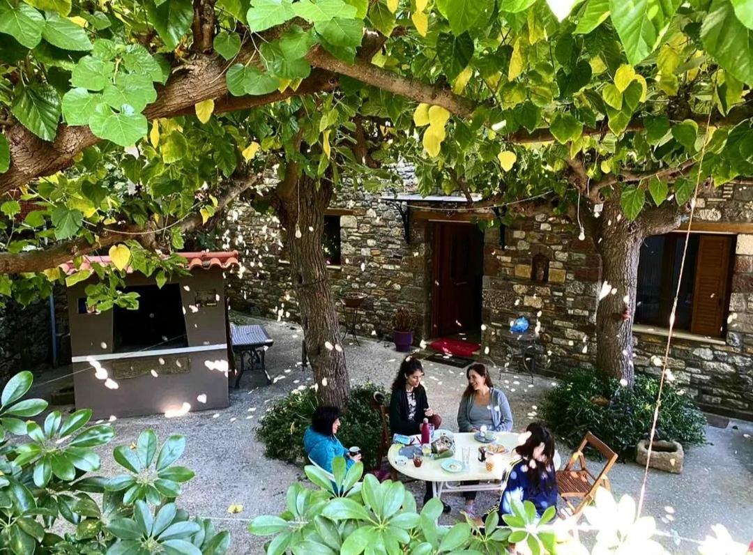 "The Stone" Apartman Agios Vlasios  Kültér fotó